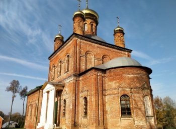 Церковь Воздвижения Креста Господня в селе Воздвиженское