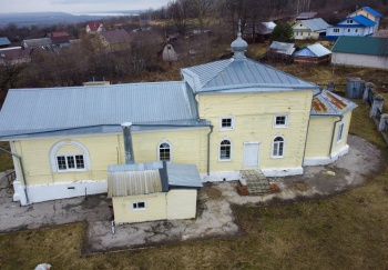 Церковь Михаила Архангела в селе Низовка