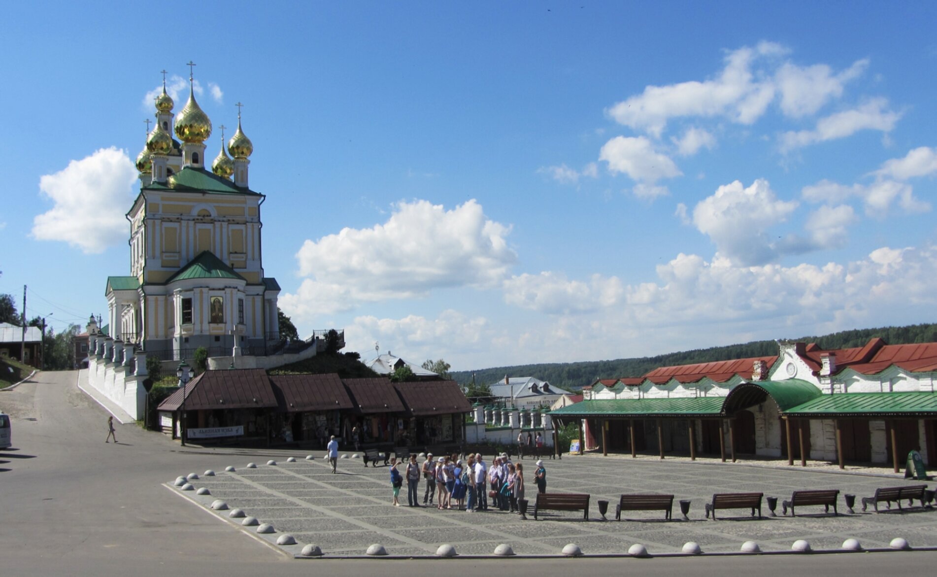 Церковь Воскресения Христова в Плёсе