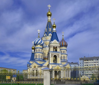 Церковь Иверской иконы Божией Матери в Ижевске: архитектура и духовный символ