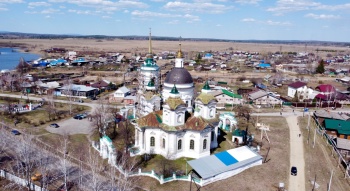 Свято-Никольская церковь в селе Быньги
