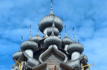 Преображенская церковь на острове Кижи