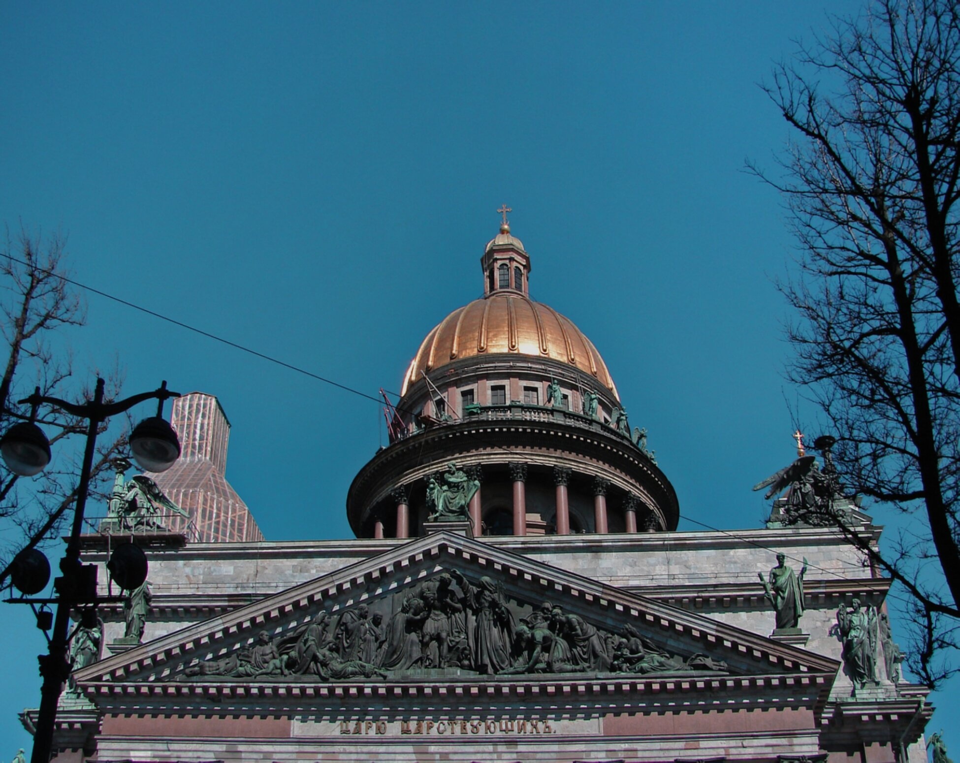 Исаакиевский собор на фотографии 2009 года