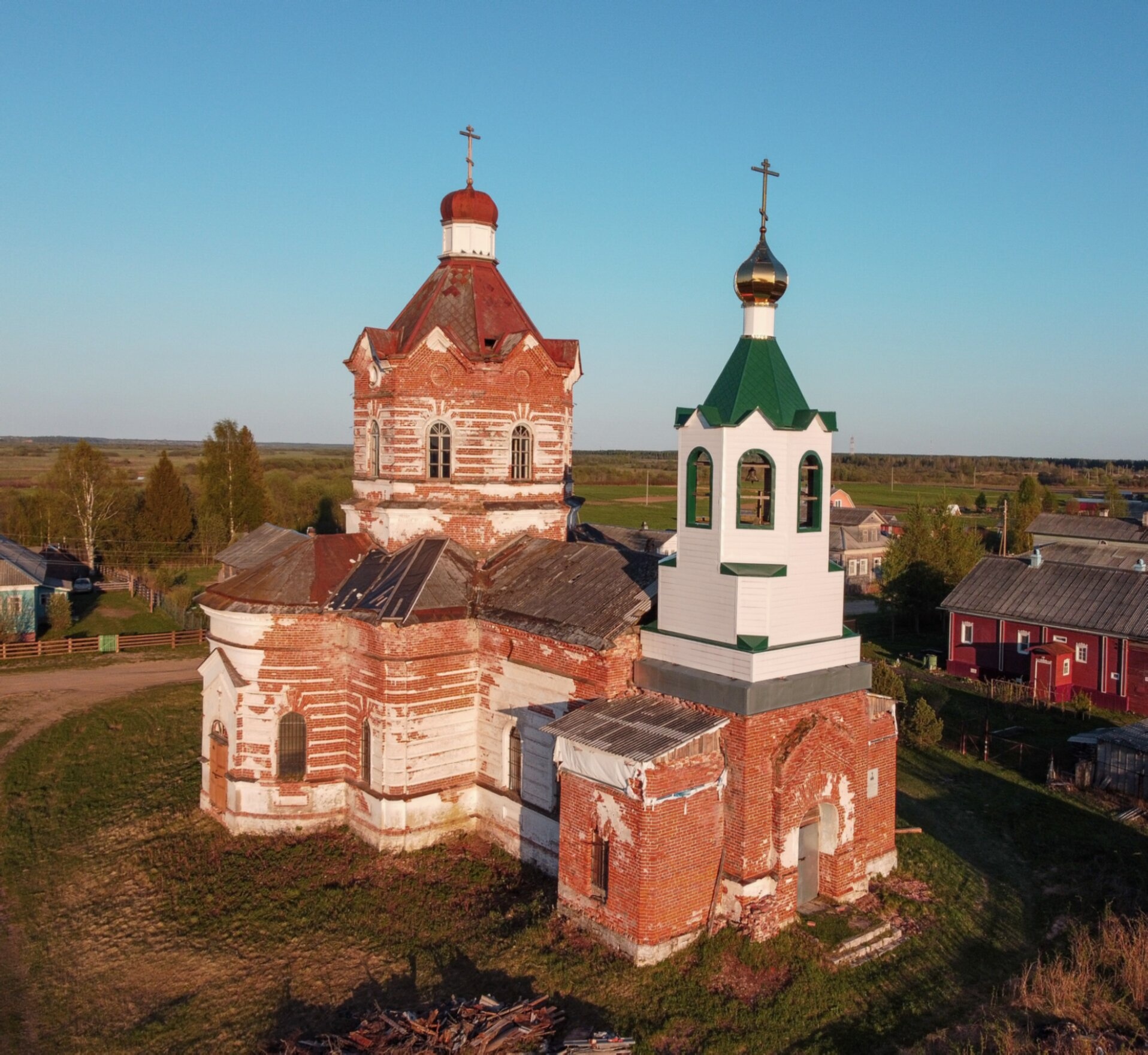 Георгиевская церковь в деревне Зачачье