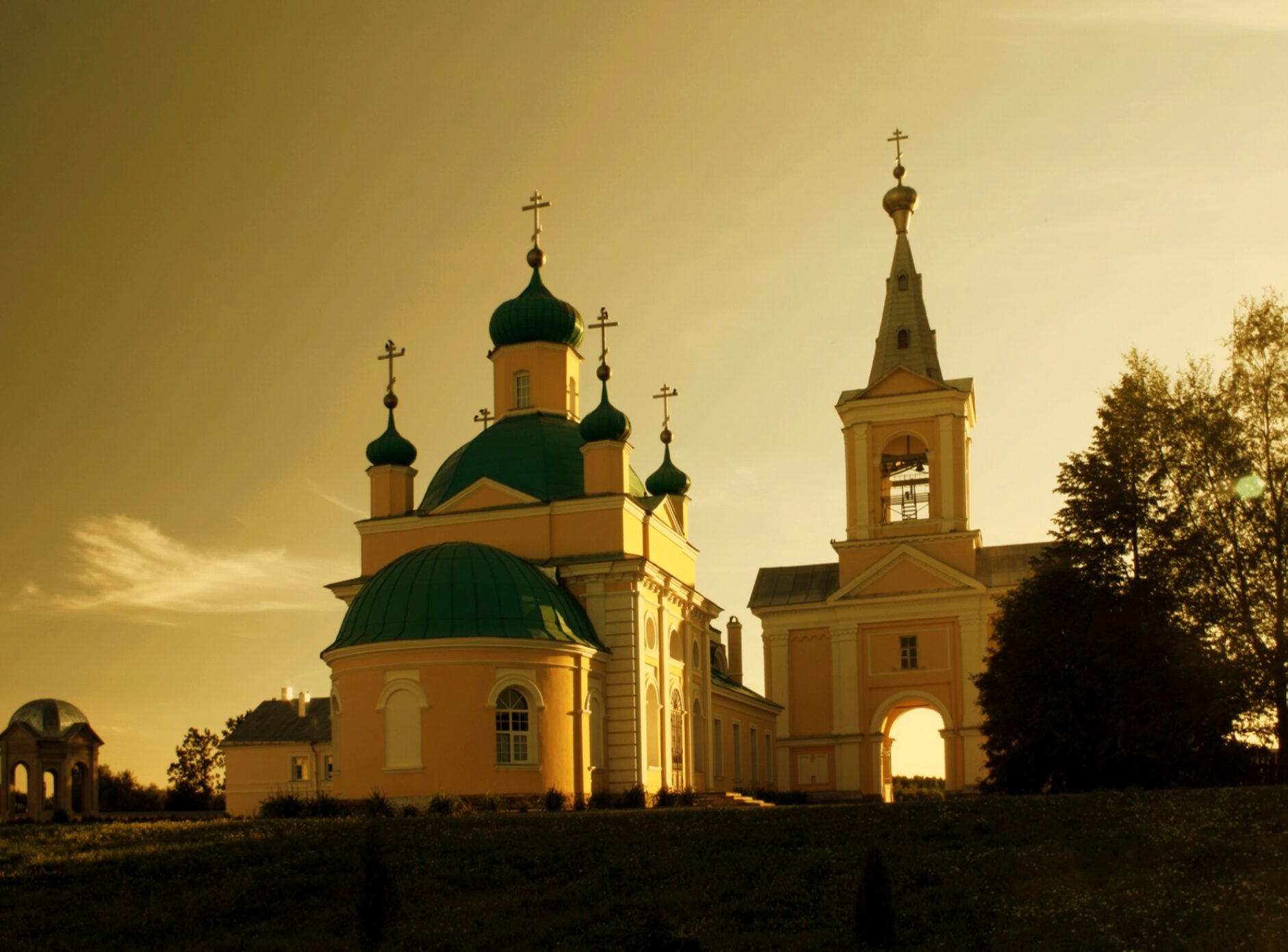 Введено-Оятский женский монастырь