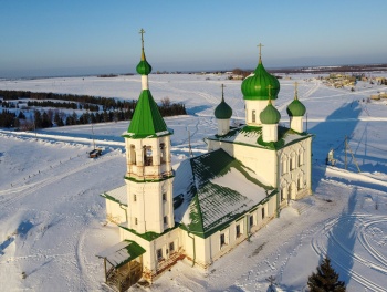 Церковь Димитрия Солунского в селе Ломоносово