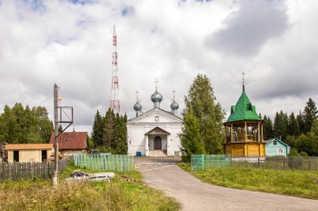 Церковь Воскресения Христова в селе Вохма