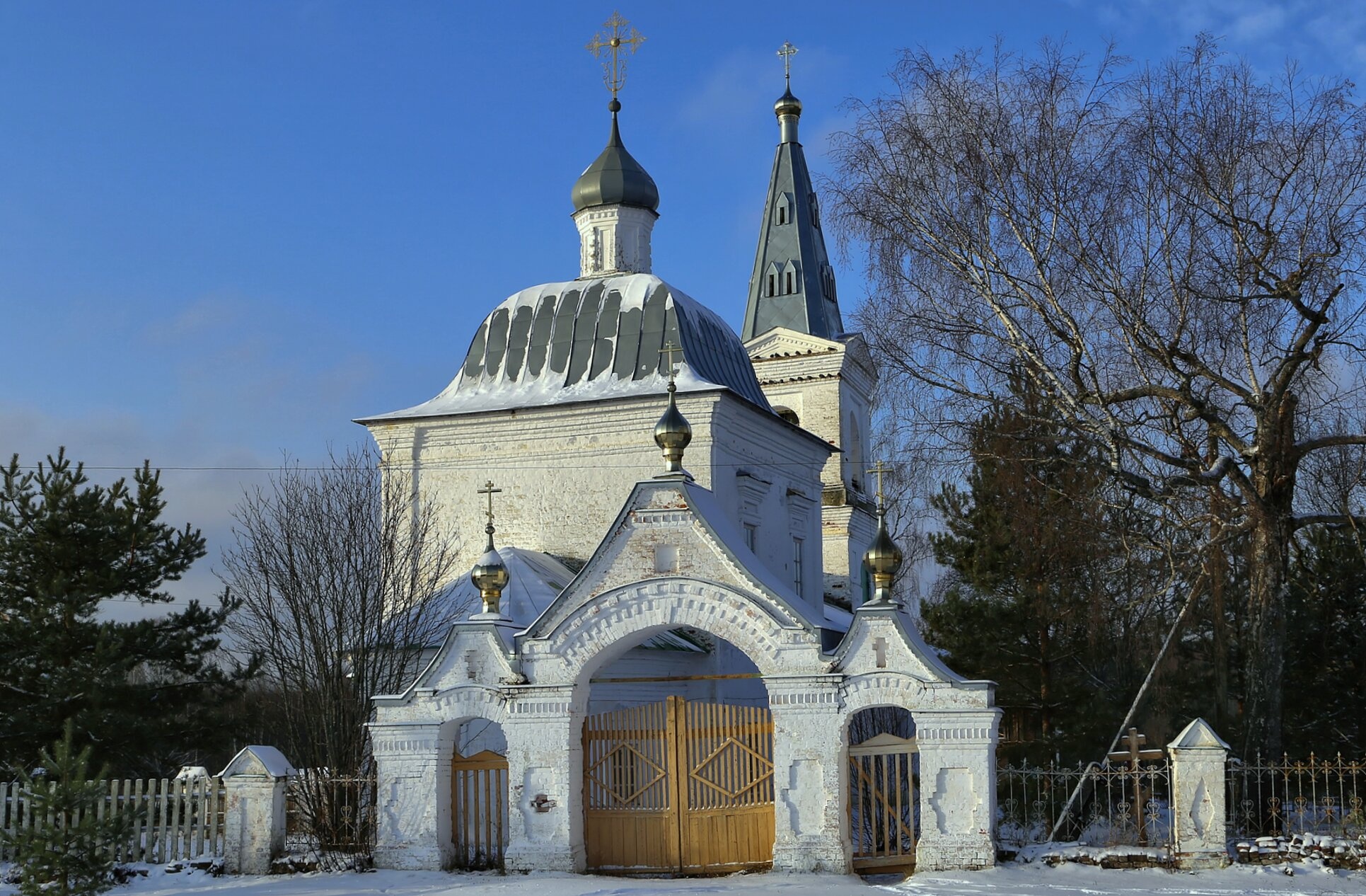 Церковь Спаса Нерукотворного Образа в селе Маршово