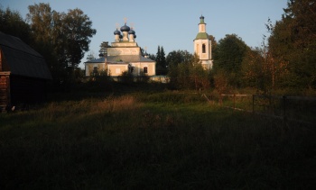 Успенская церковь в Никола-Рожке на озере Селигер