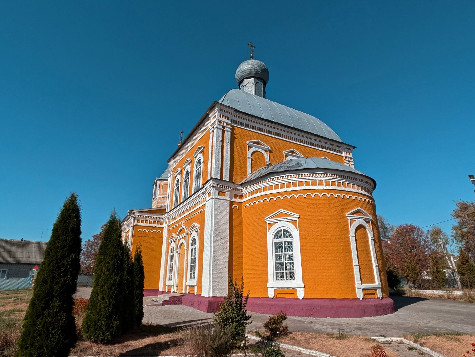 Храм Всех Святых в Карачеве