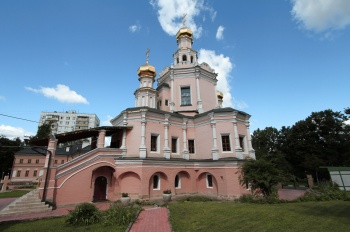 Храм святых благоверных князей Бориса и Глеба в Зюзине