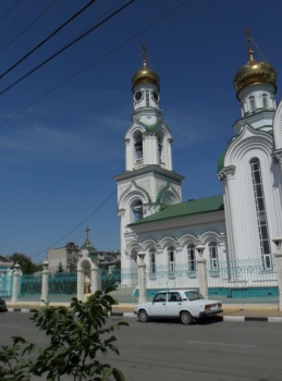 Храм Троицы Живоначальной в городе Батайске