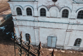 Никольская церковь в Державино