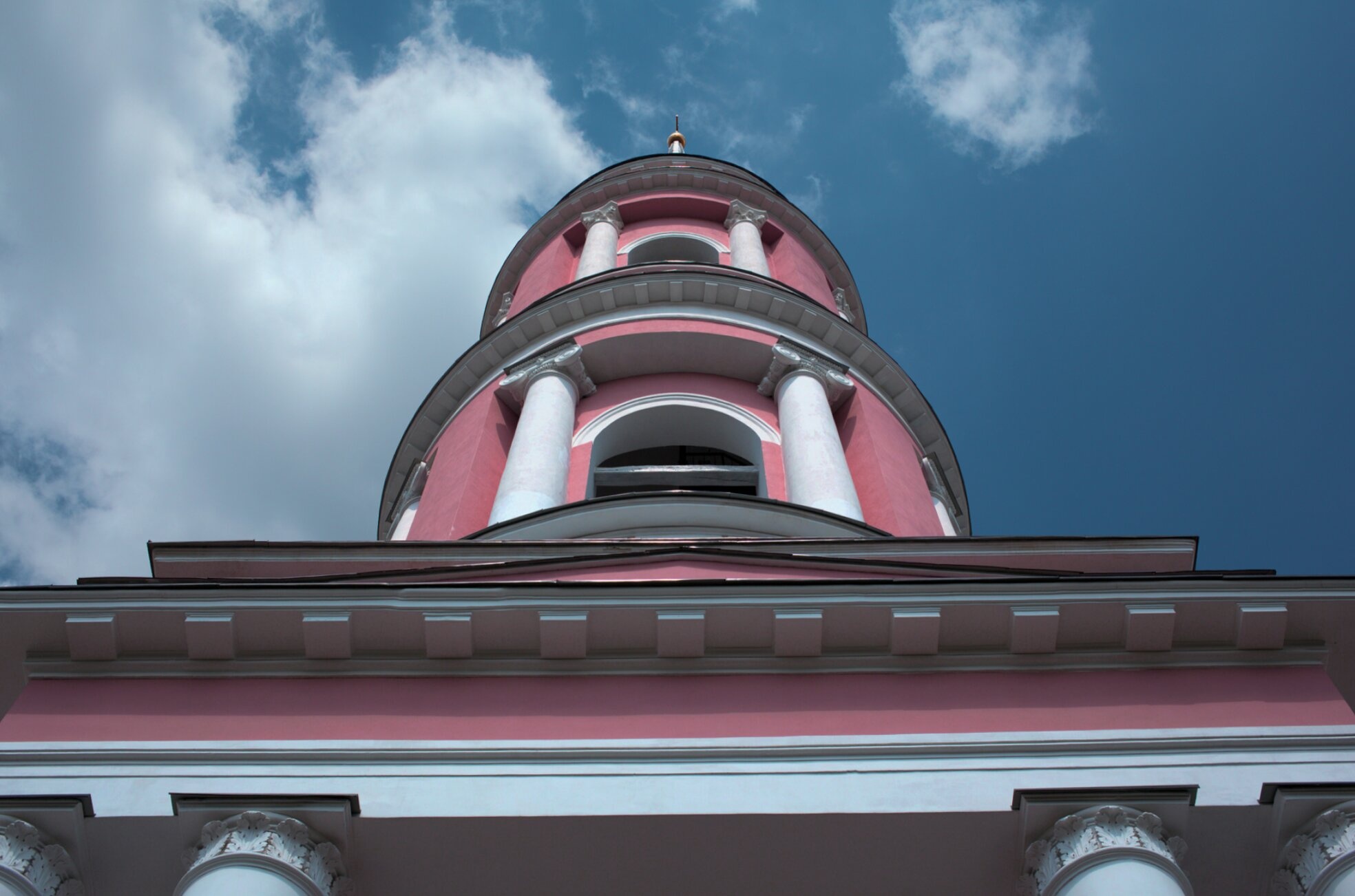 Храм Святых Жен-Мироносиц в Калуге - архитектура и история