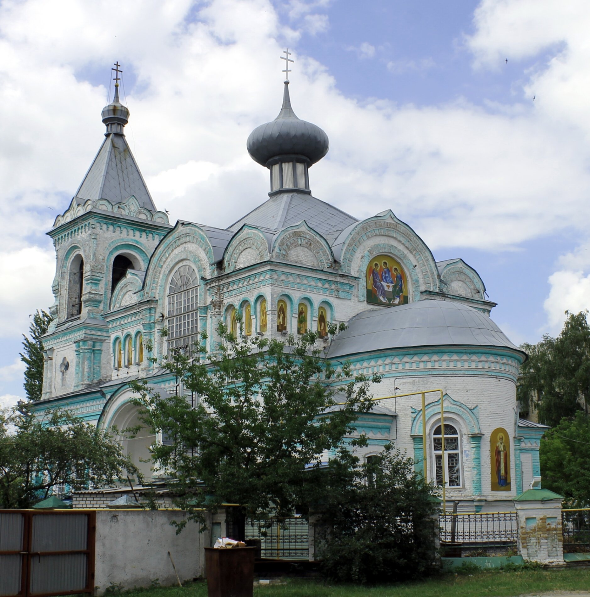 Храм Святителя Николая Чудотворца в городе Валуйки