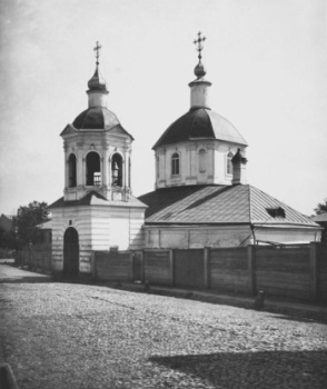 Храм Преподобного Сергия Радонежского в Крапивниках