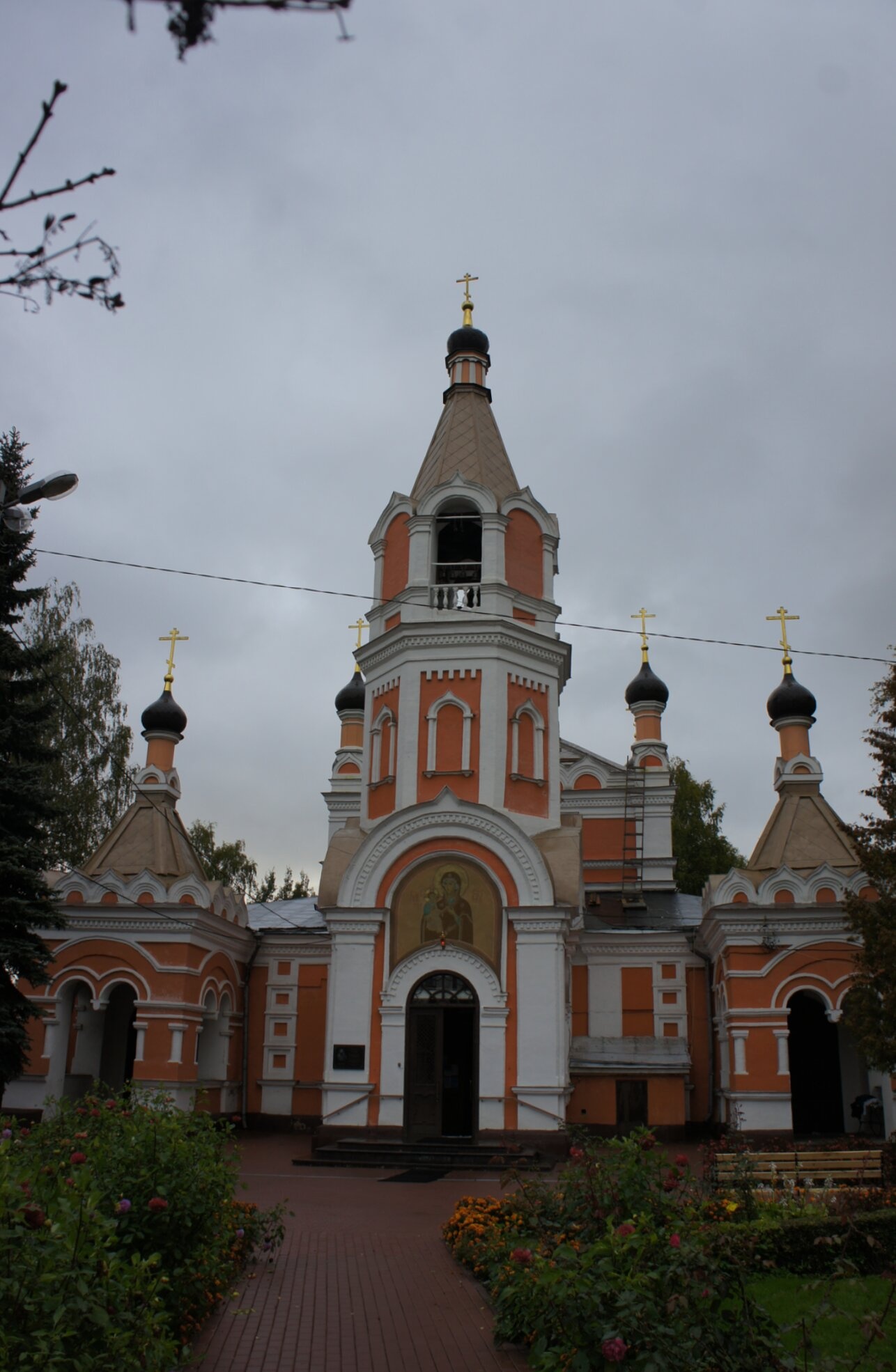 Храм Святителя Николая Чудотворца в Солнечногорске