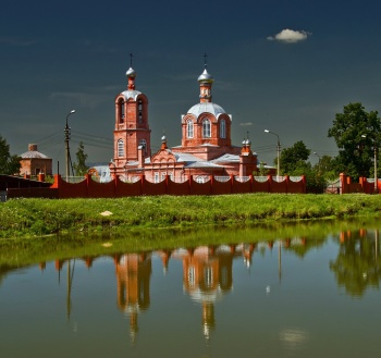 Церковь Троицы Живоначальной в Конобеево