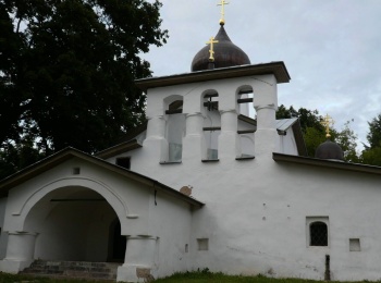 Храм Воскресения Христова со Стадища в Пскове