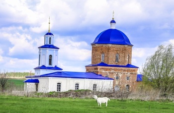 Храм Казанской иконы Божией Матери в селе Большие Извалы