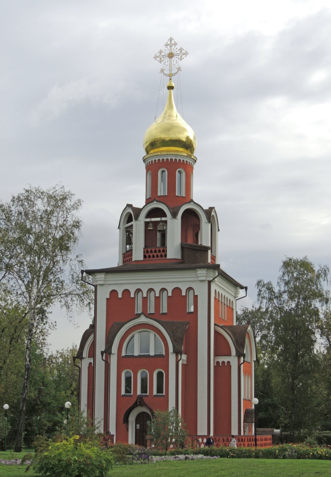 Храм святого великомученика и целителя Пантелеимона при Инфекционной больнице №2 в Москве