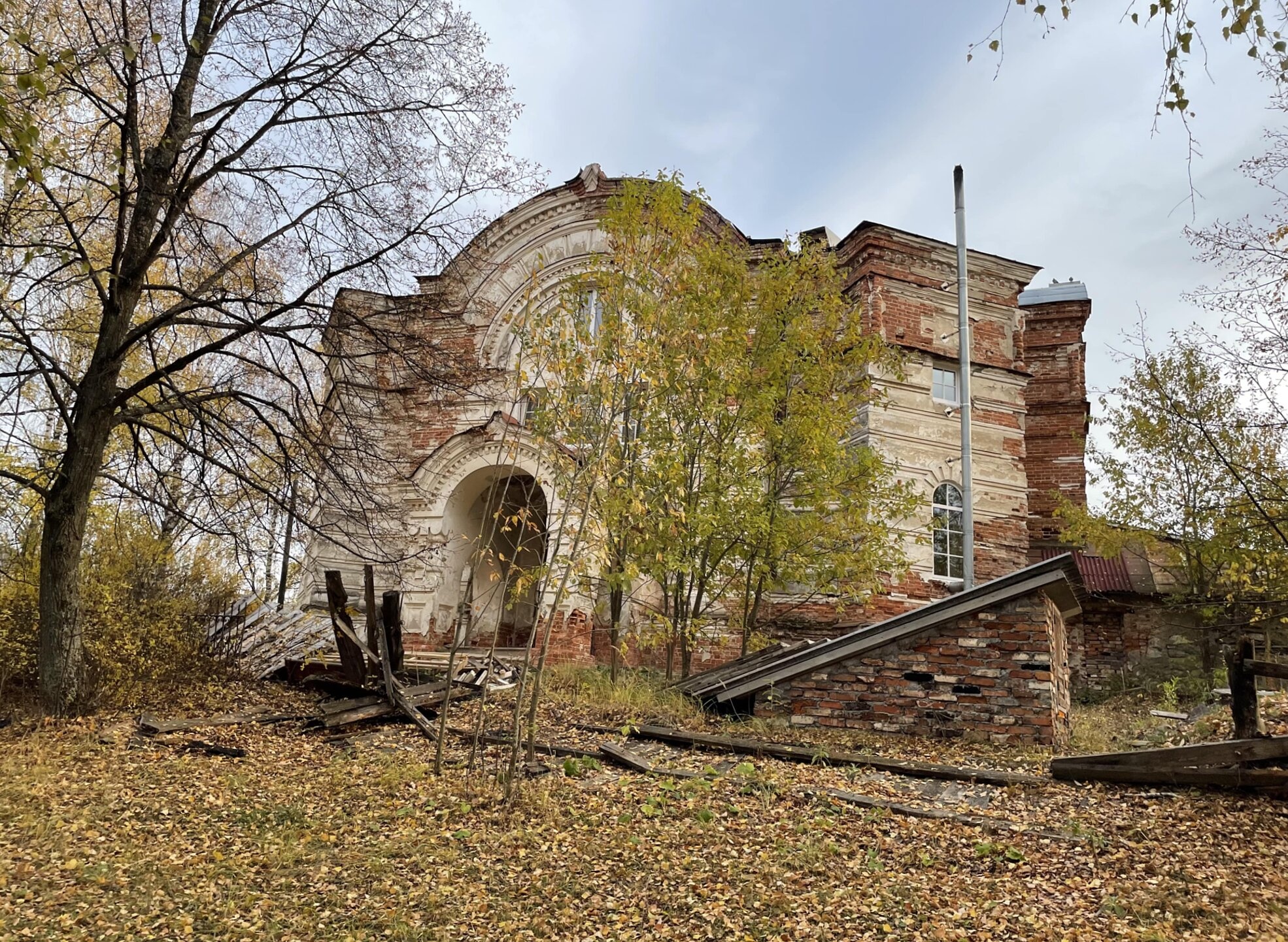 Церковь Рождества Пресвятой Богородицы в селе Краснополье