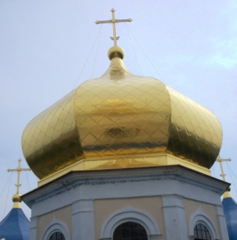 Золотые купола Спасо-Преображенского собора в Болхове