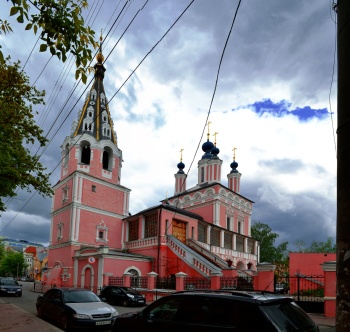 Собор Георгия Победоносца «за верхом» в Калуге