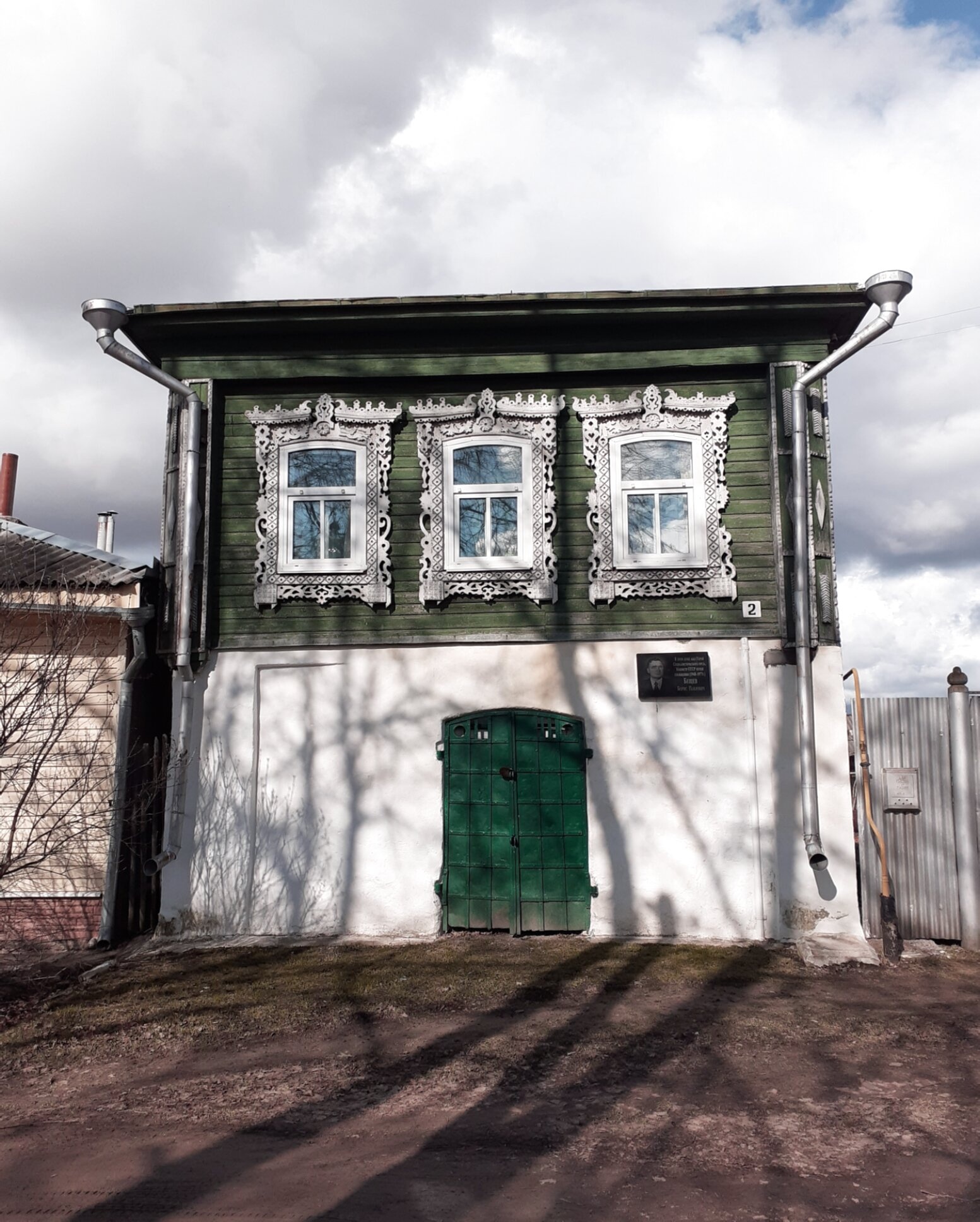 Колокольня Успенской церкви с приделом Сергия Радонежского в Вологде