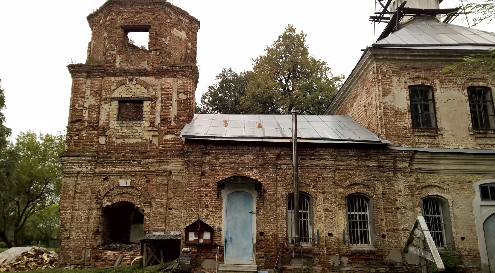 Церковь Покрова Пресвятой Богородицы в селе Никоновское