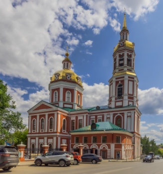 Спасский собор в Кирове: история и архитектура на фотографии