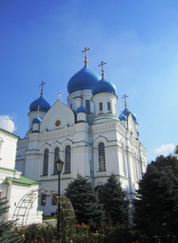 Храм Иверской иконы Божией Матери в Николо-Перервинском монастыре