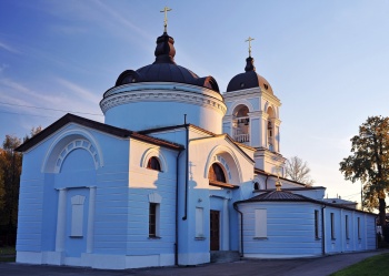Храм Святых Первоверховных Апостолов Петра и Павла в городе Химки