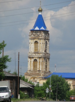 Колокольня Сретенской церкви в городе Ирбит