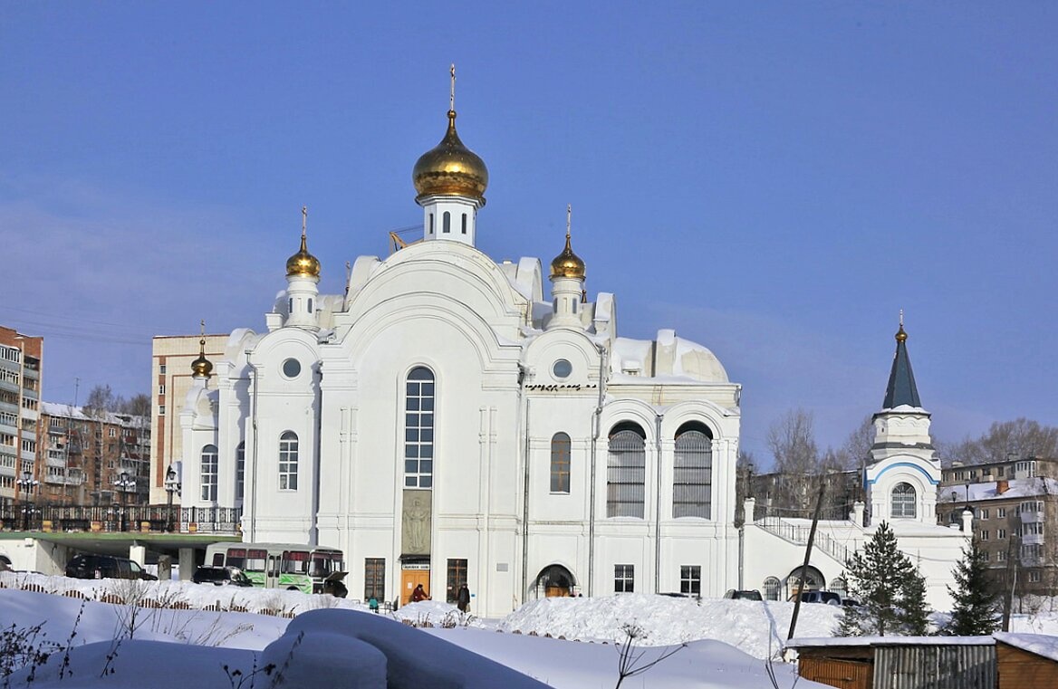 Кафедральный собор Серафима Саровского в Златоусте