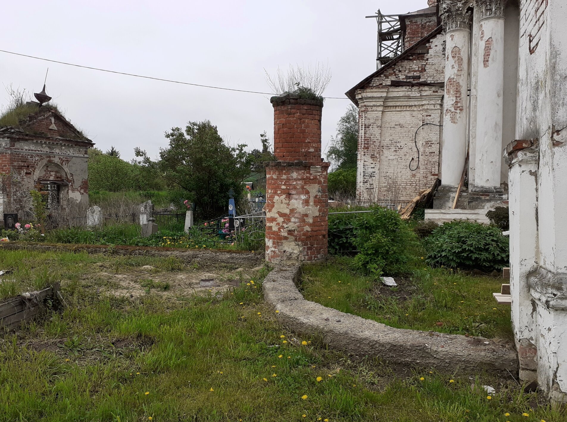 Церковь Спаса Нерукотворного в селе Рыбницы