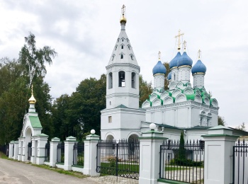 Храм Святителя Николая Чудотворца в селе Батюшково