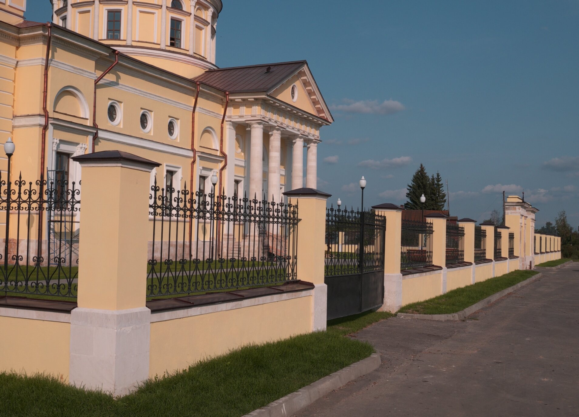 Церковь Успения Пресвятой Богородицы в селе Черкизово
