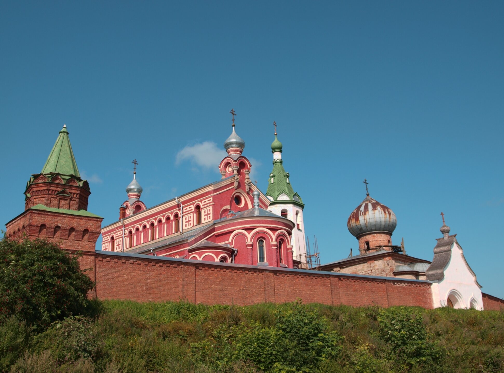 Никольский мужской монастырь в Старой Ладоге