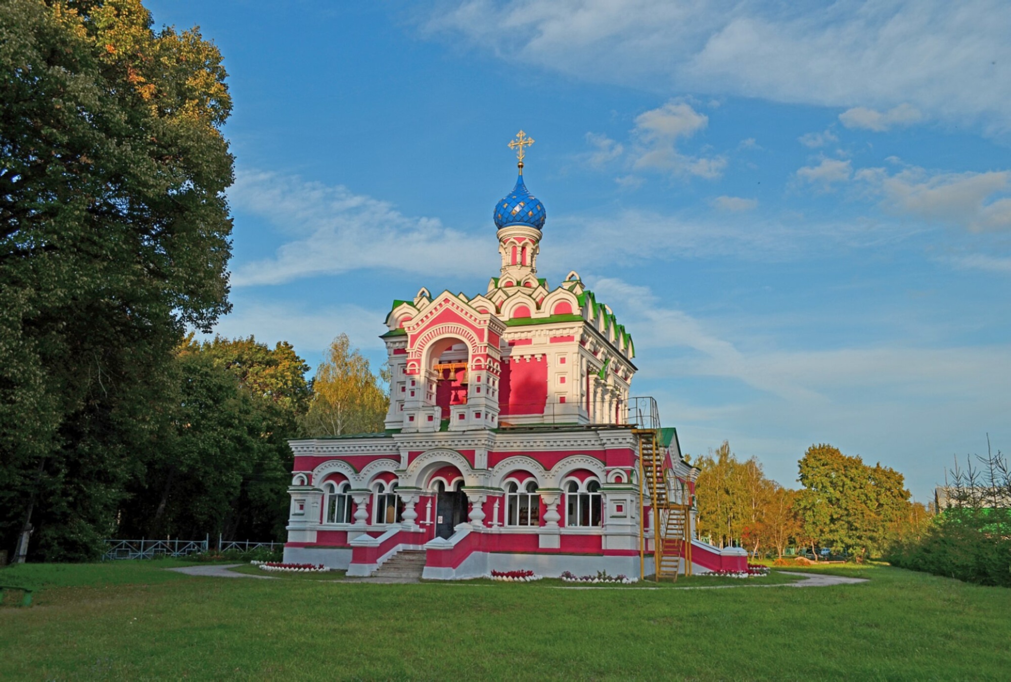 Храм Святых Апостолов Петра и Павла в Старожилово