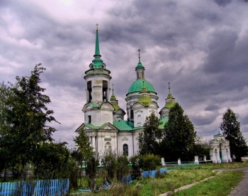 Храм Святителя Николая Чудотворца в селе Быньги