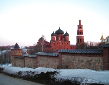 Успенский Свято-Георгиевский мужской монастырь «Святые Кустики»