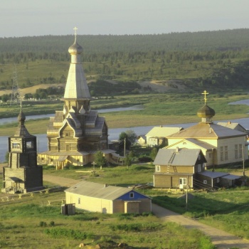 Успенская церковь в селе Варзуга