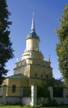 Храм Святителя Николая Чудотворца на погосте Старки в селе Черкизово