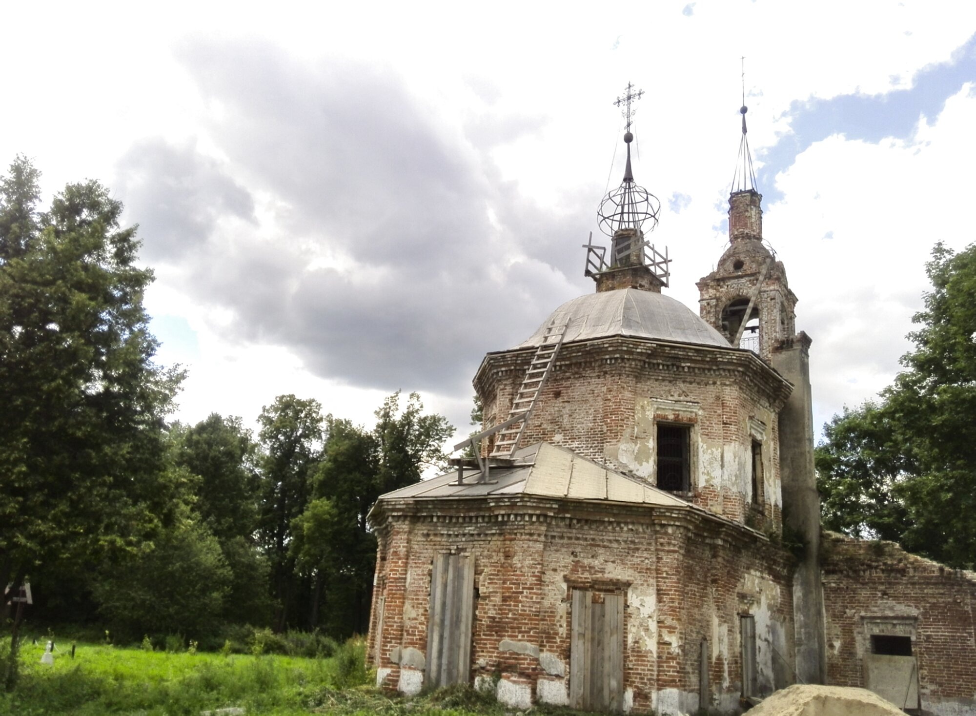 Николаевская церковь в селе Фряньково - храм Николая Чудотворца
