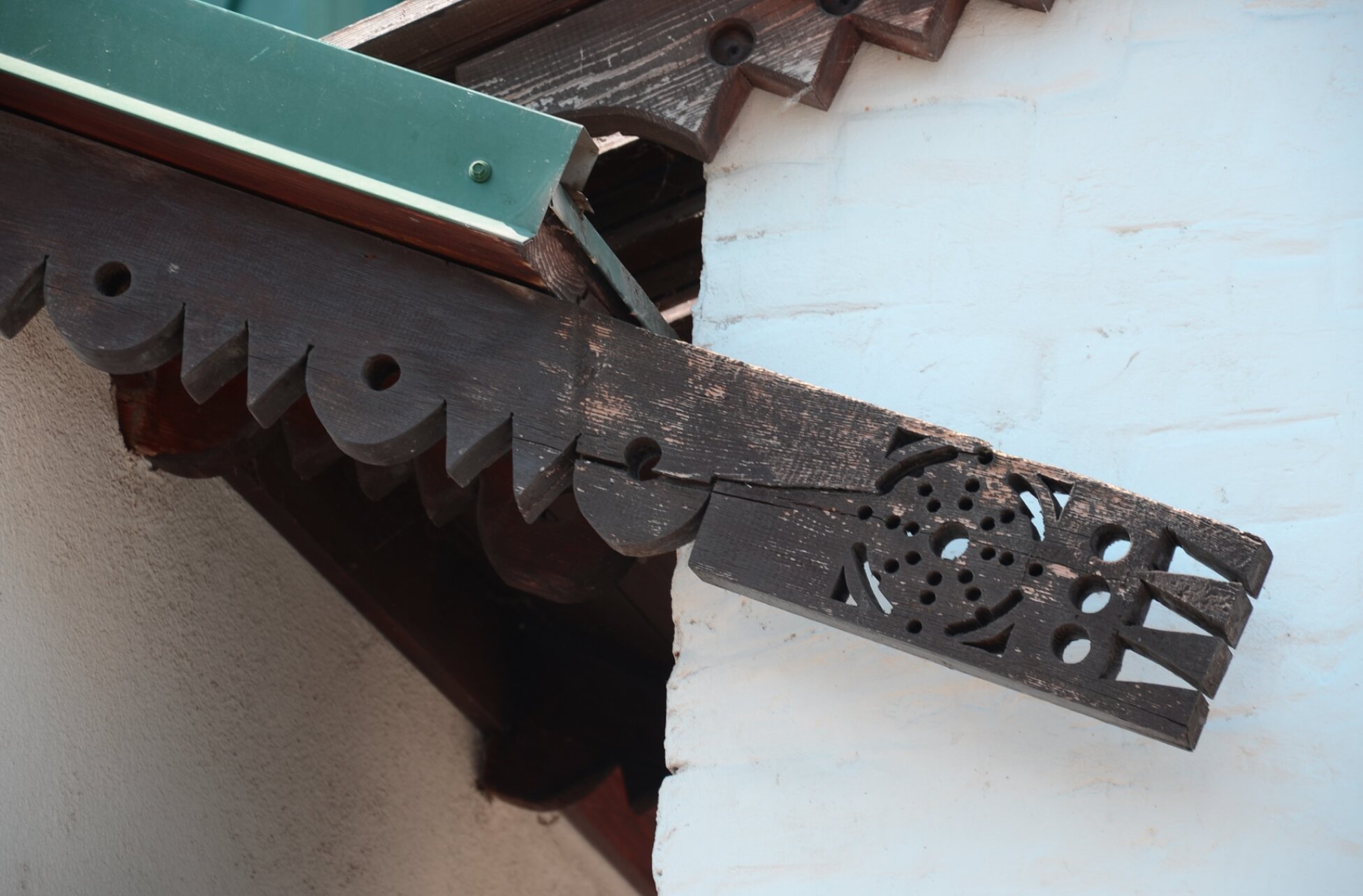 Деревянная резьба Храма Серафима Саровского в Анапе