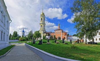 Белёвский Спасо-Преображенский монастырь на фотографии
