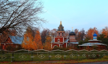 Церковь Казанской иконы Божией Матери в селе Петровское