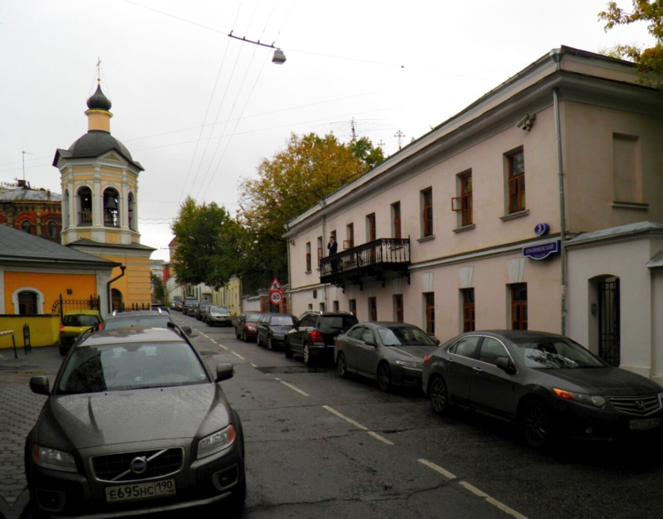 Храм Преподобного Сергия Радонежского в Крапивниках