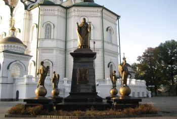 Благовещенский кафедральный собор в Воронеже: история и святыни